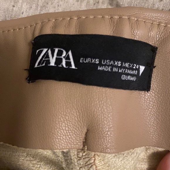 Zara Leather Pants - Picture 2 of 2